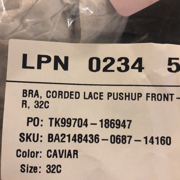 Black fenty savage push up bra with racer back - Picture 15 of 16